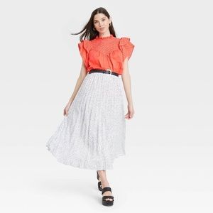 Flutter Short Sleeve Eyelet Top